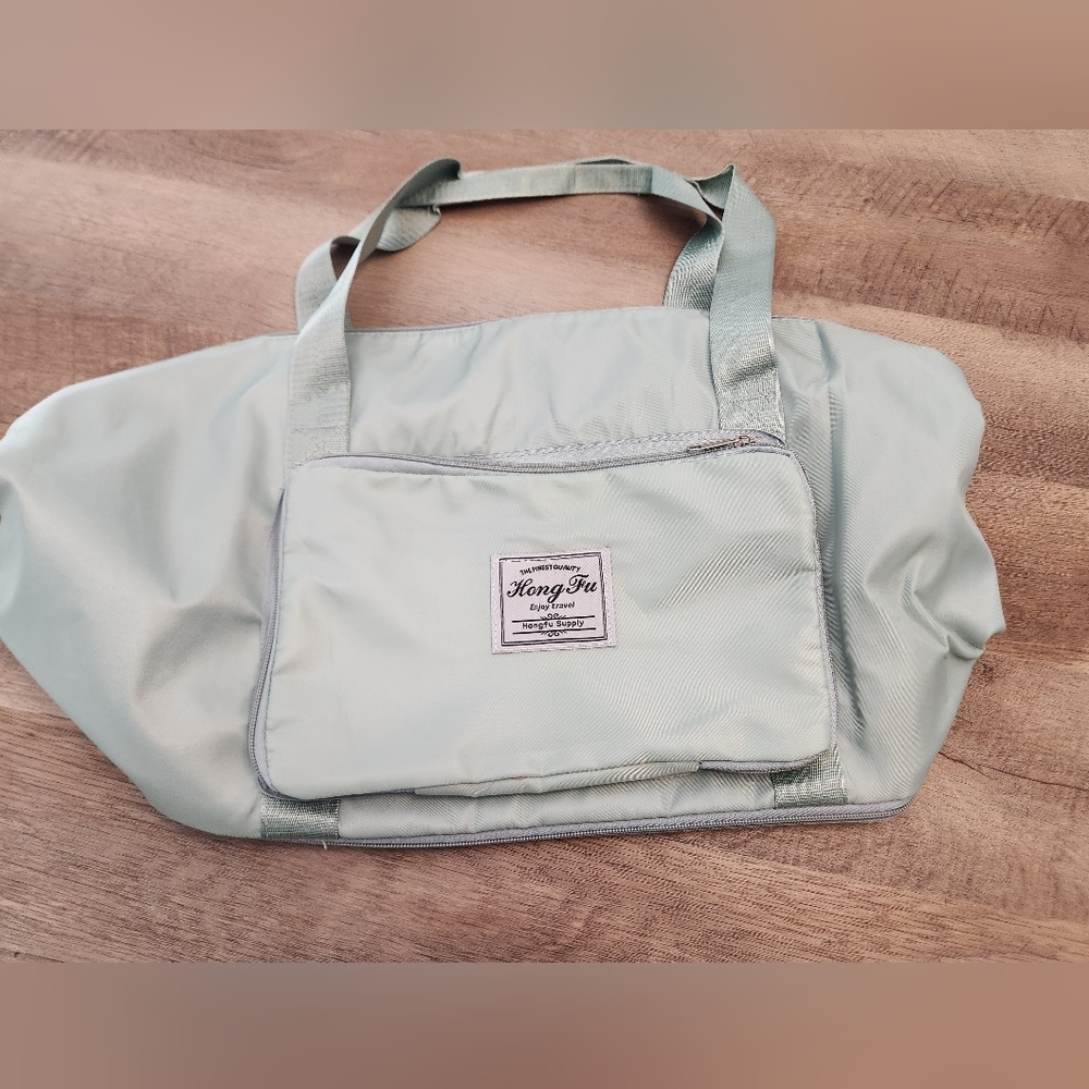 🟢 Hong Fu Travel Bag- Mint